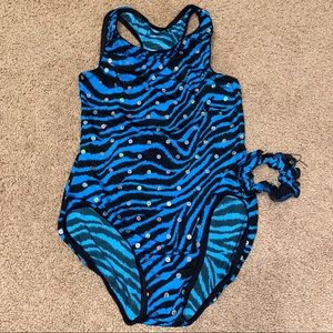 girls small leopard leotard w/matching scrunchie